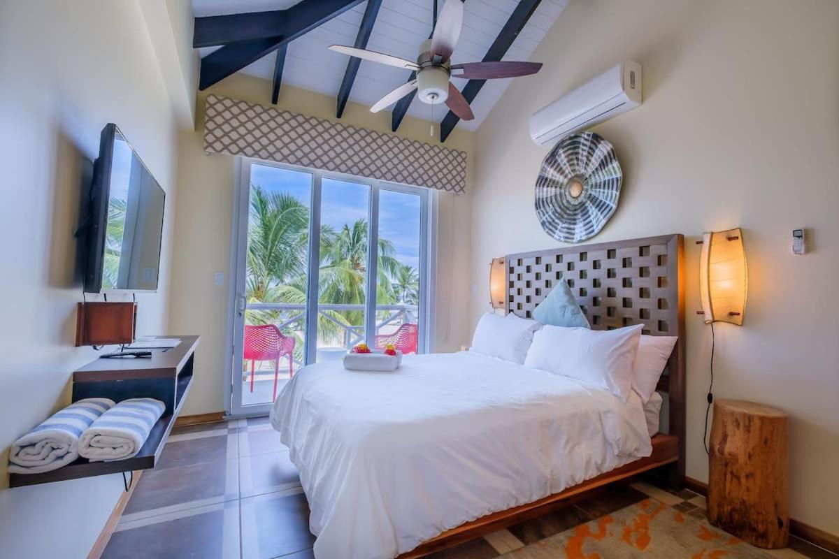 Brisa Oceano Resort Placencia Eksteriør bilde